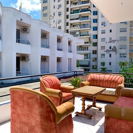 Hotel Center Sarandë