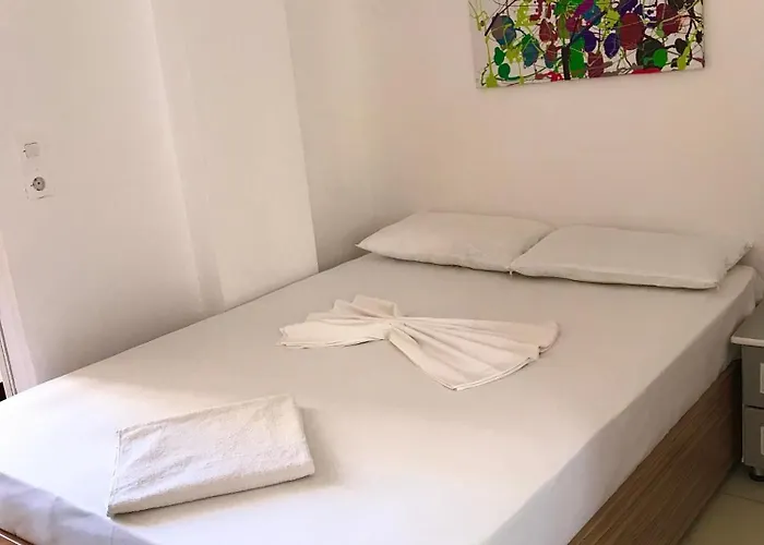 Center Hotell 3*